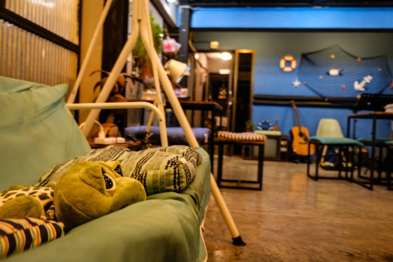 Vitamin Sea Hostel Phuket